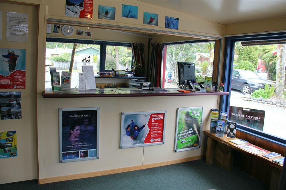 Glow Worm Accommodation Franz Josef Exterior photo