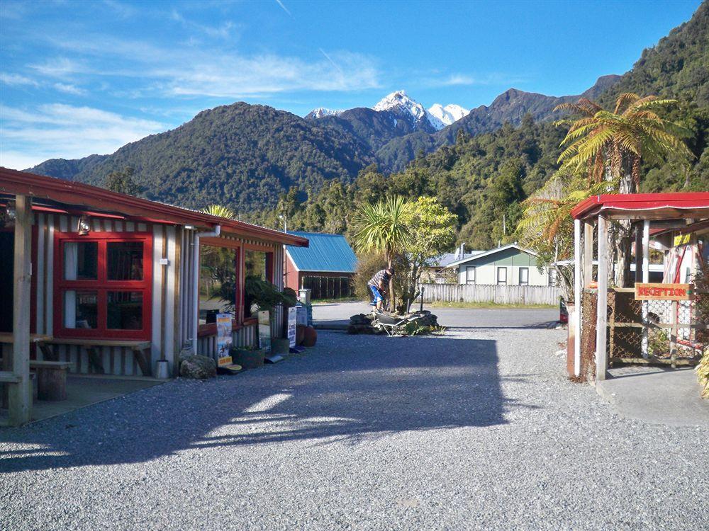 Glow Worm Accommodation Franz Josef Exterior photo